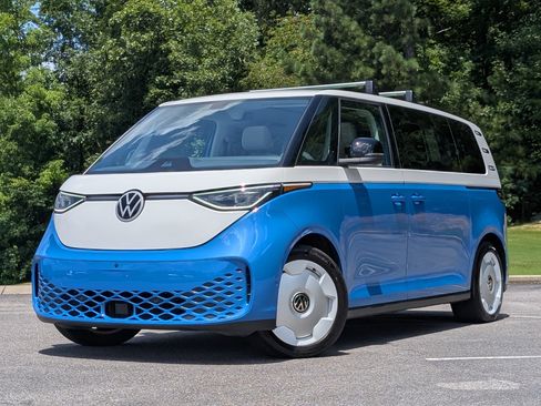 Used 2025 Volkswagen ID. Buzz 1st Edition AWD/4WD image 4