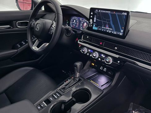 Used 2023 Honda Civic Touring image 26