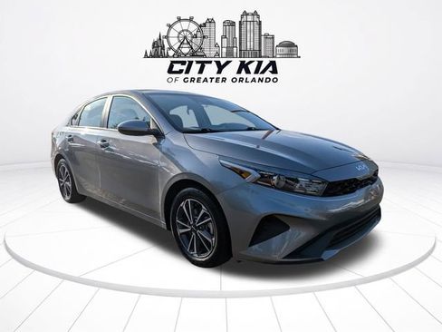 Certified 2024 Kia Forte LXS FWD image 8