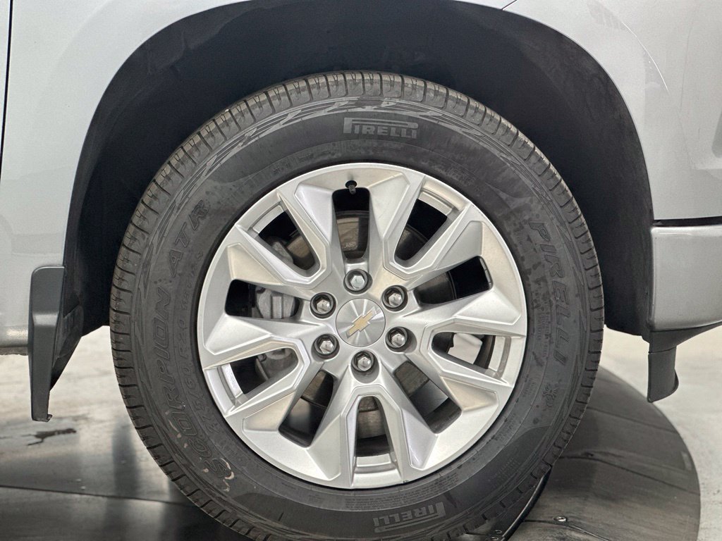 Used 2024 Chevrolet Silverado 1500 Custom RWD image 28