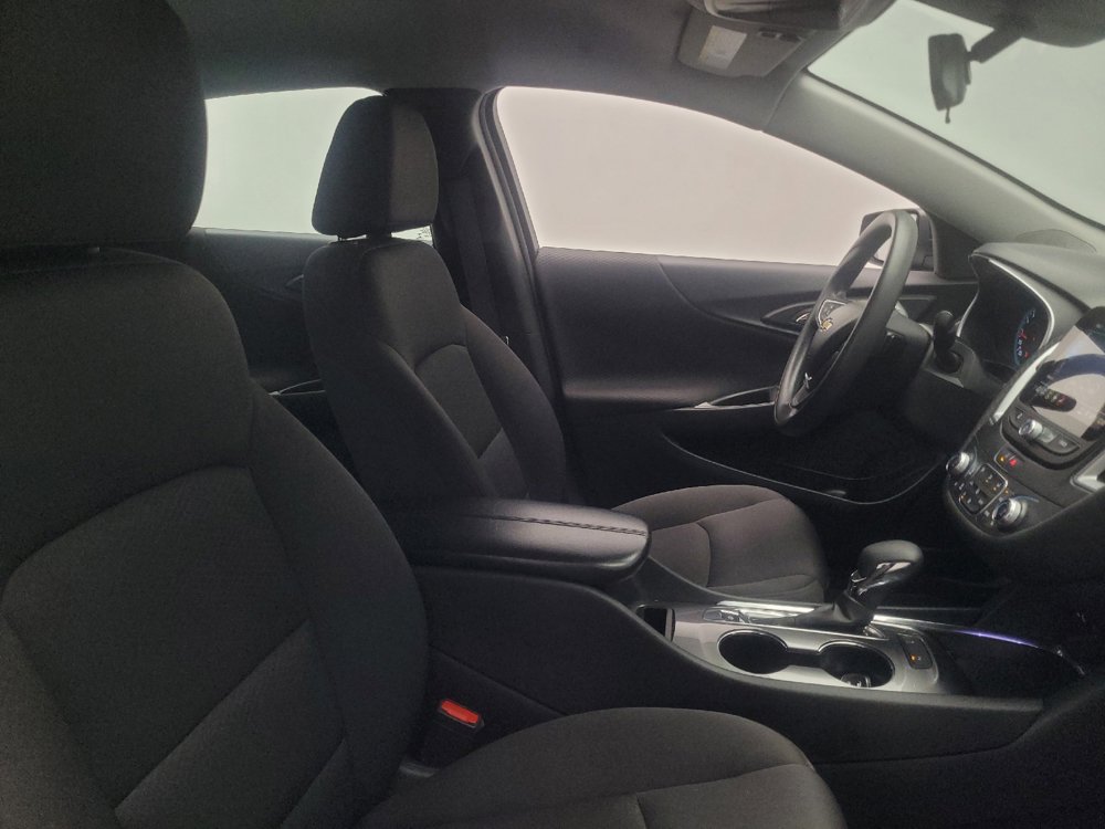 Used 2025 Chevrolet Malibu LT FWD image 21