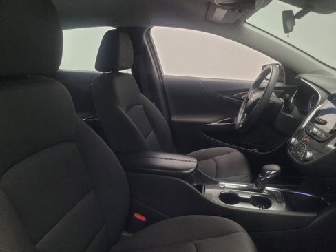 Used 2025 Chevrolet Malibu LT FWD image 21