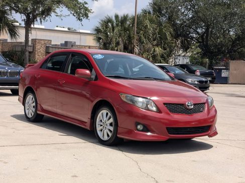 Used 2010 Toyota Corolla FWD image 4