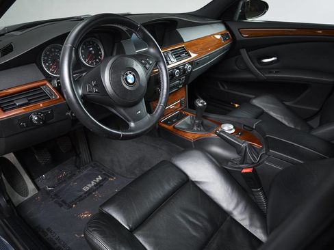 Used 2008 BMW M5 image 62