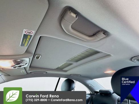 Used 2005 Mercedes-Benz CLK 500 Coupe image 23