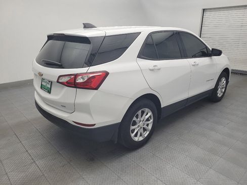 Used 2019 Chevrolet Equinox LS AWD/4WD image 9
