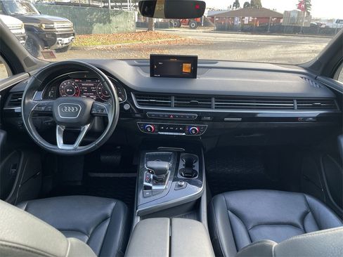 Used 2019 Audi Q7 3.0T Premium Plus w/ Premium Plus Package image 21