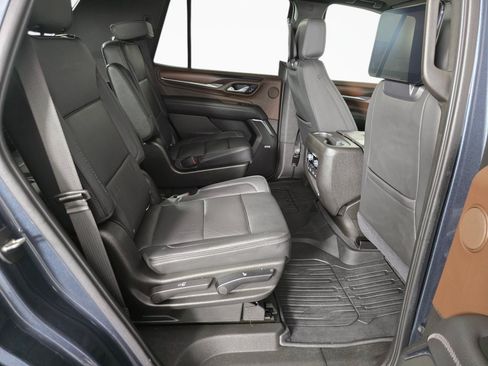 Used 2021 GMC Yukon Denali w/ Denali Ultimate Package AWD/4WD image 42