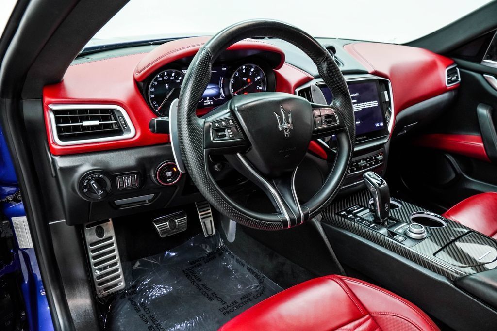 Used 2022 Maserati Ghibli Trofeo RWD image 20
