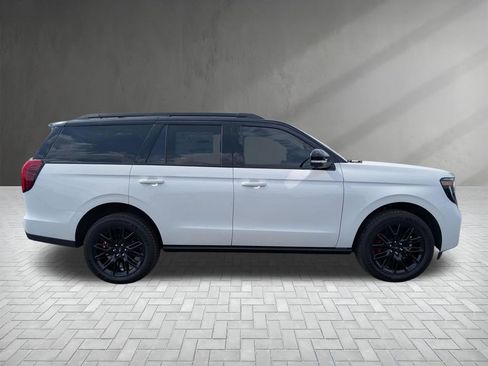 New 2025 Ford Expedition Platinum w/ Stealth Performance Package image 11