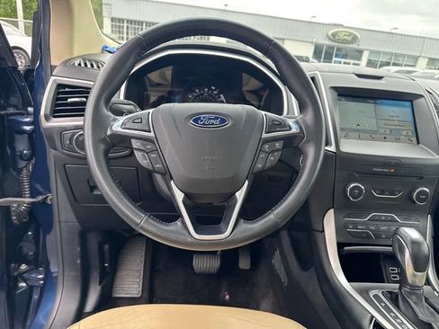 Used 2017 Ford Edge SEL w/ Equipment Group 201A AWD/4WD image 15