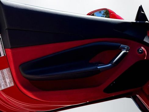 Used 2023 Ferrari F8 Tributo RWD image 18