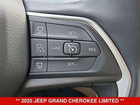 New 2025 Jeep Grand Cherokee Limited w/ Luxury Tech Group II AWD/4WD image 27