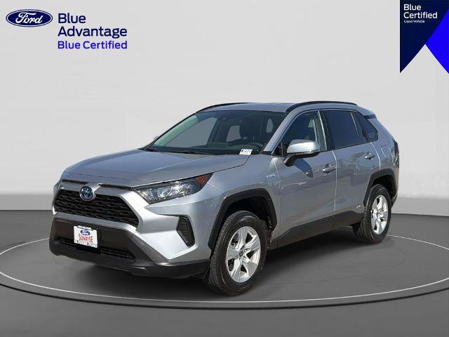 Used 2021 Toyota RAV4 LE AWD/4WD image 1