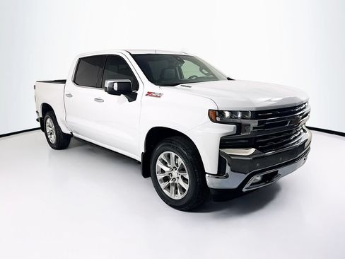 Used 2021 Chevrolet Silverado 1500 LTZ w/ LTZ Premium Package AWD/4WD image 3