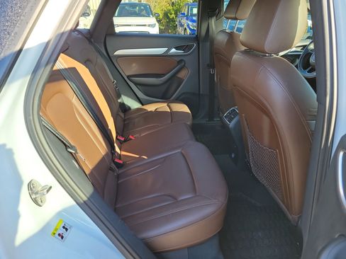 Used 2018 Audi Q3 2.0T Premium Plus w/ Premium Plus Package image 12