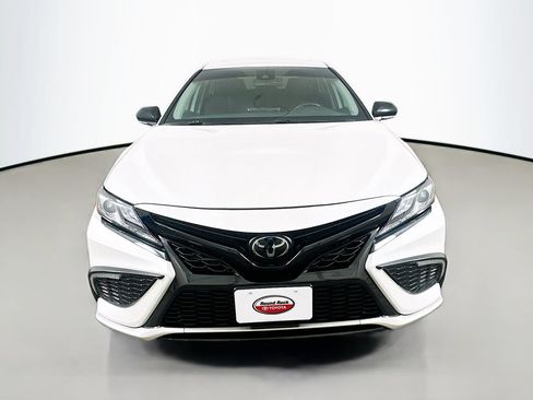Used 2023 Toyota Camry XSE FWD image 2