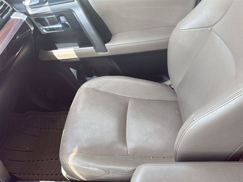 Used 2018 Toyota 4Runner Limited RWD image 7