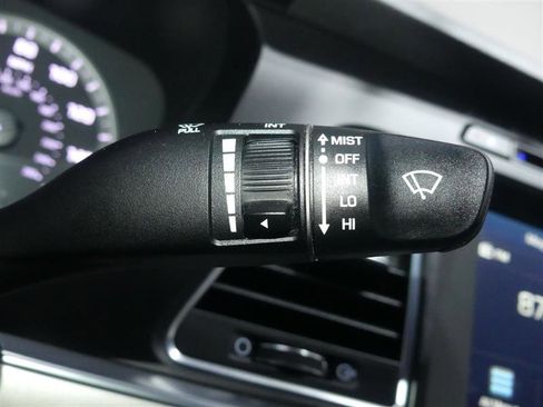Used 2016 Hyundai Sonata Limited FWD image 34