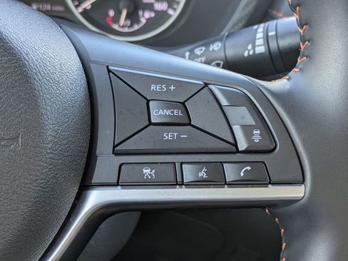 Used 2025 Nissan Sentra SR FWD image 28