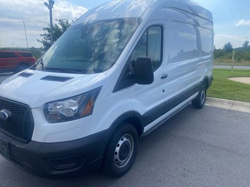 Used 2024 Ford Transit 250 148 High Roof w/ Load Area Protection Package RWD image 3