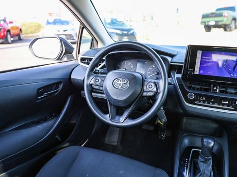 Certified 2023 Toyota Corolla LE image 4