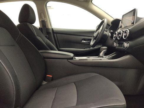 Used 2021 Nissan Sentra SV FWD image 21