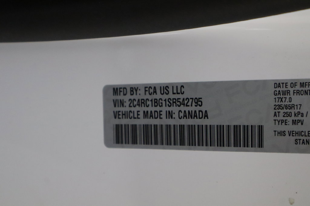 Used 2025 Chrysler Pacifica Select FWD image 43