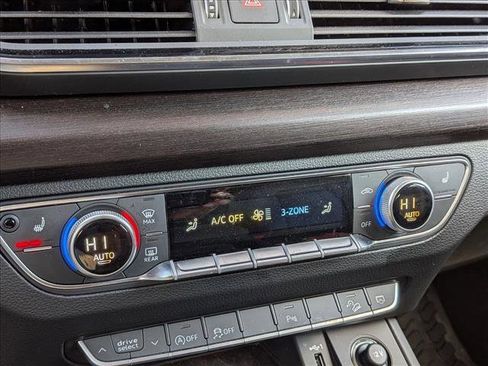 Used 2023 Audi Q5 2.0T Premium Plus w/ Premium Plus Package image 10