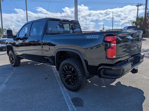 Used 2025 Chevrolet Silverado 2500 LT w/ Trail Boss Package image 5