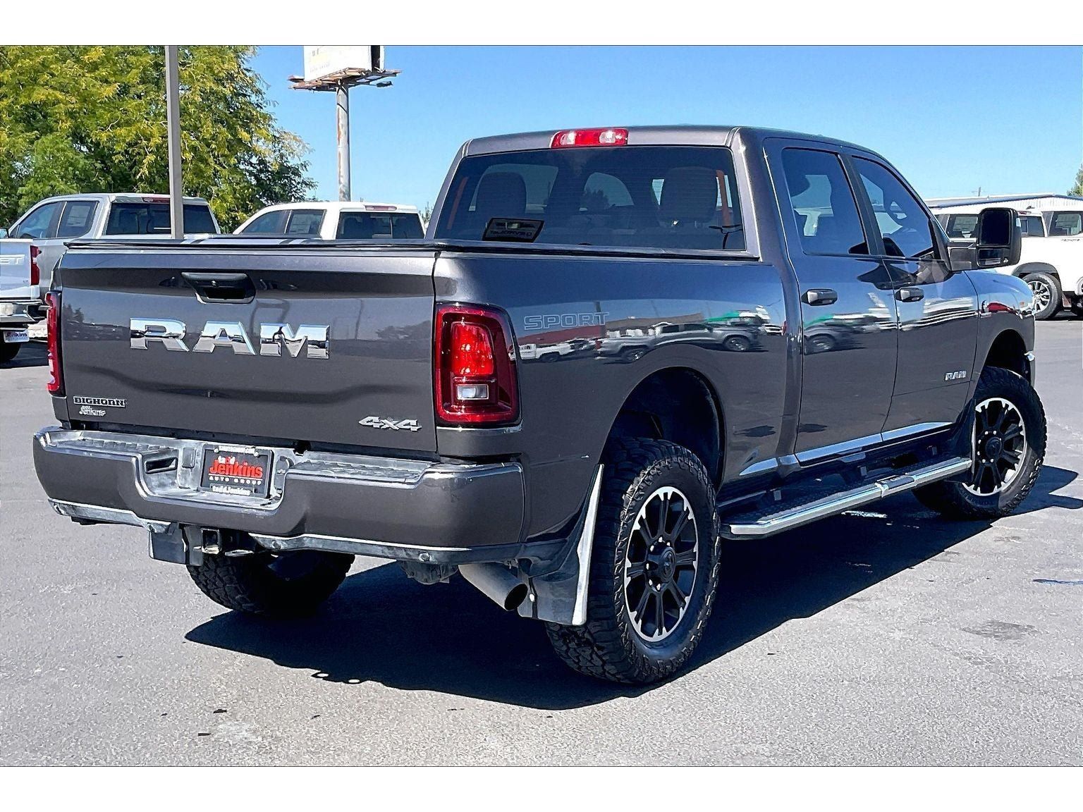 Used 2025 RAM 2500 Big Horn AWD/4WD image 15