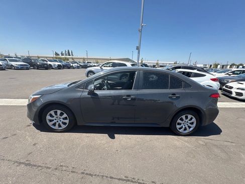 Used 2024 Toyota Corolla LE FWD image 6