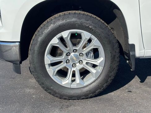 Used 2023 Chevrolet Silverado 1500 LTZ w/ LTZ Convenience Package II image 12