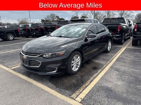 Used 2016 Chevrolet Malibu LT image 2