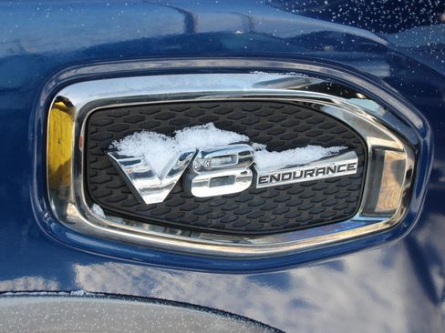 Used 2017 Nissan Titan Platinum Reserve image 15