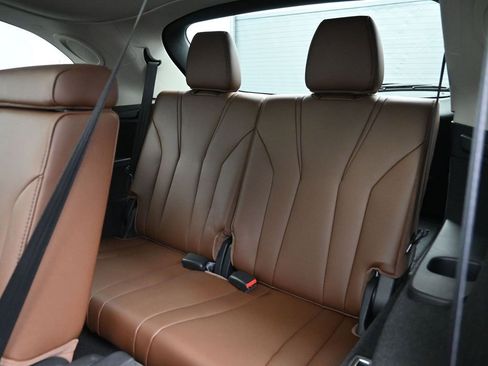 Used 2025 Acura MDX w/ Technology Package image 27