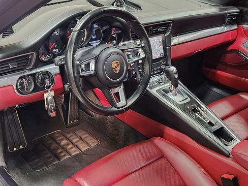 Used 2019 Porsche 911 Turbo image 57