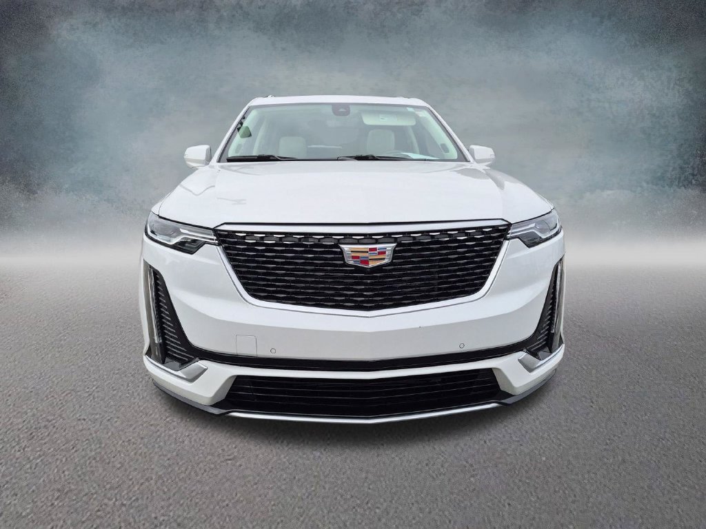 Certified 2024 Cadillac XT6 Premium Luxury w/ Technology Package AWD/4WD image 6