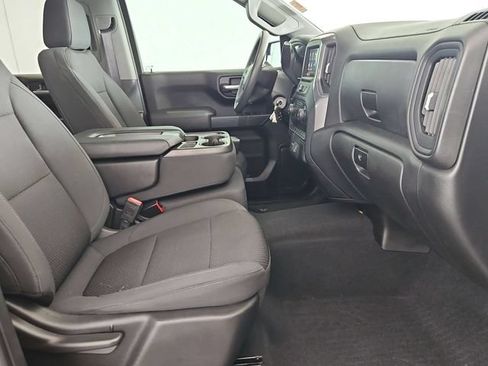Used 2021 Chevrolet Silverado 1500 Custom Trail Boss AWD/4WD image 27