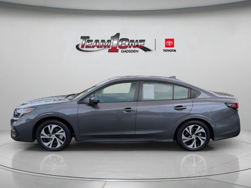 Used 2025 Subaru Legacy Premium AWD/4WD image 6