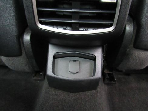 Used 2016 Lincoln MKZ AWD image 22