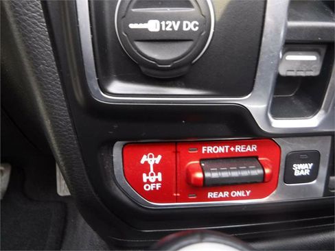 Used 2020 Jeep Wrangler Unlimited Rubicon w/ Quick Order Package 28Y Recon image 16