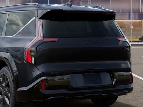 New 2026 Kia EV9 Land w/ Nightfall Edition Package image 13