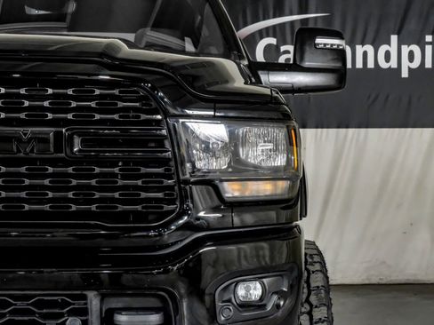 Used 2024 RAM 2500 Big Horn w/ Night Edition image 40