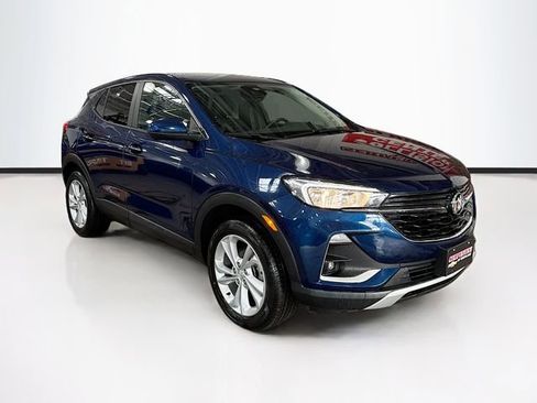 Used 2022 Buick Encore GX Preferred w/ Cold Weather Comfort Package image 3
