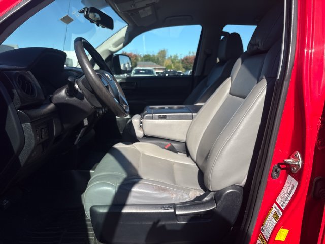 Used 2016 Toyota Tundra SR AWD/4WD image 10