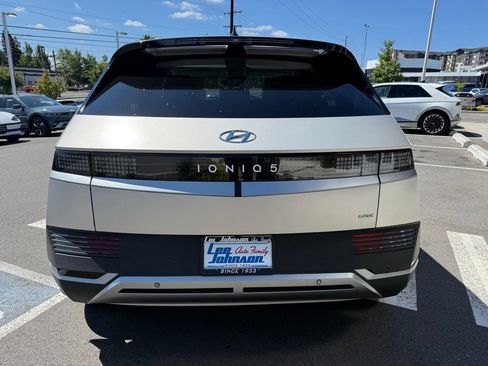 Certified 2023 Hyundai Ioniq 5 SEL AWD/4WD image 4