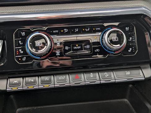 Used 2024 GMC Sierra 1500 Denali image 15