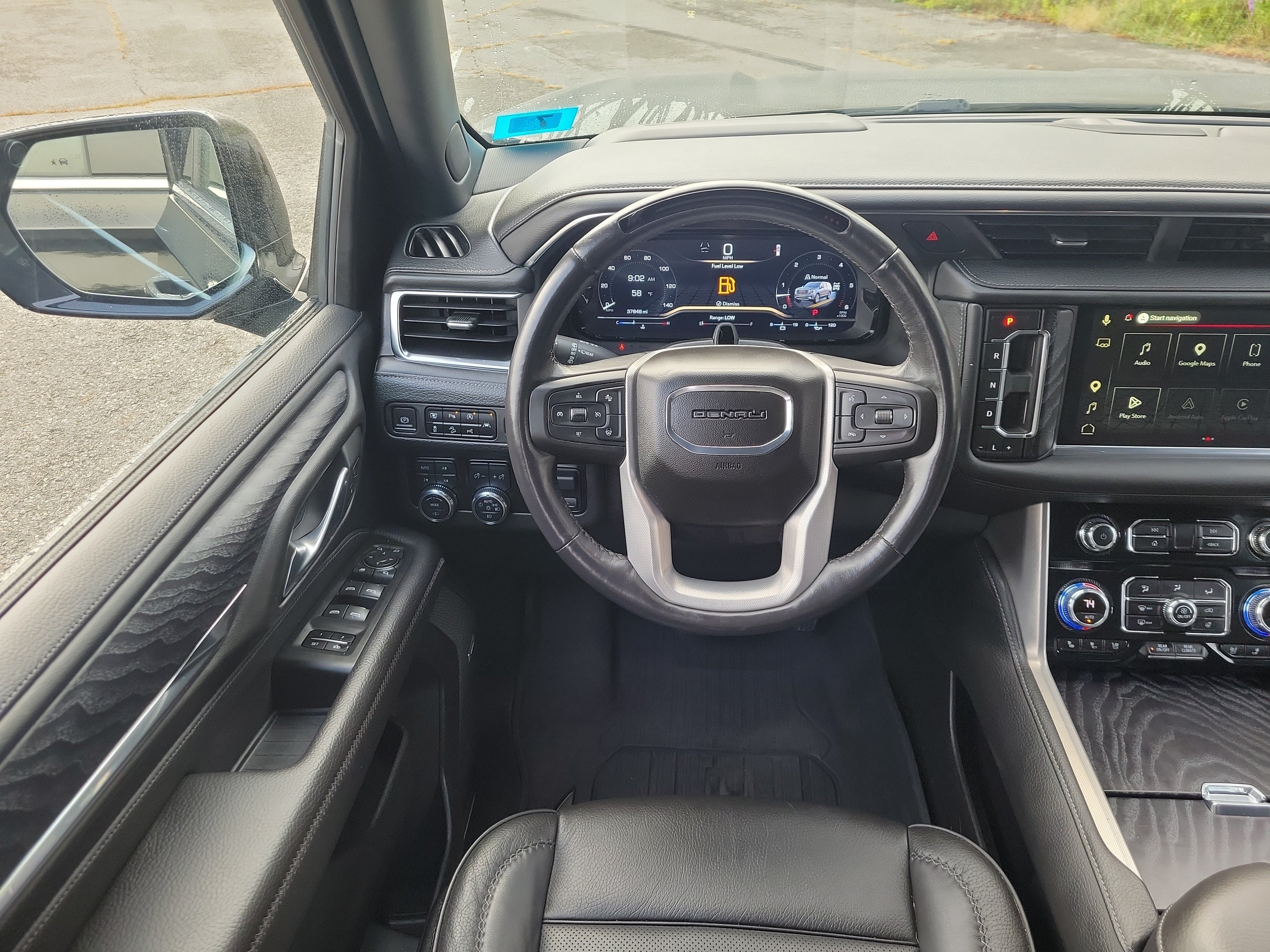Used 2023 GMC Yukon Denali w/ Denali Reserve Package AWD/4WD image 20