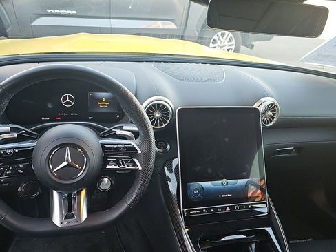 Used 2022 Mercedes-Benz SL 55 AMG 4MATIC image 13